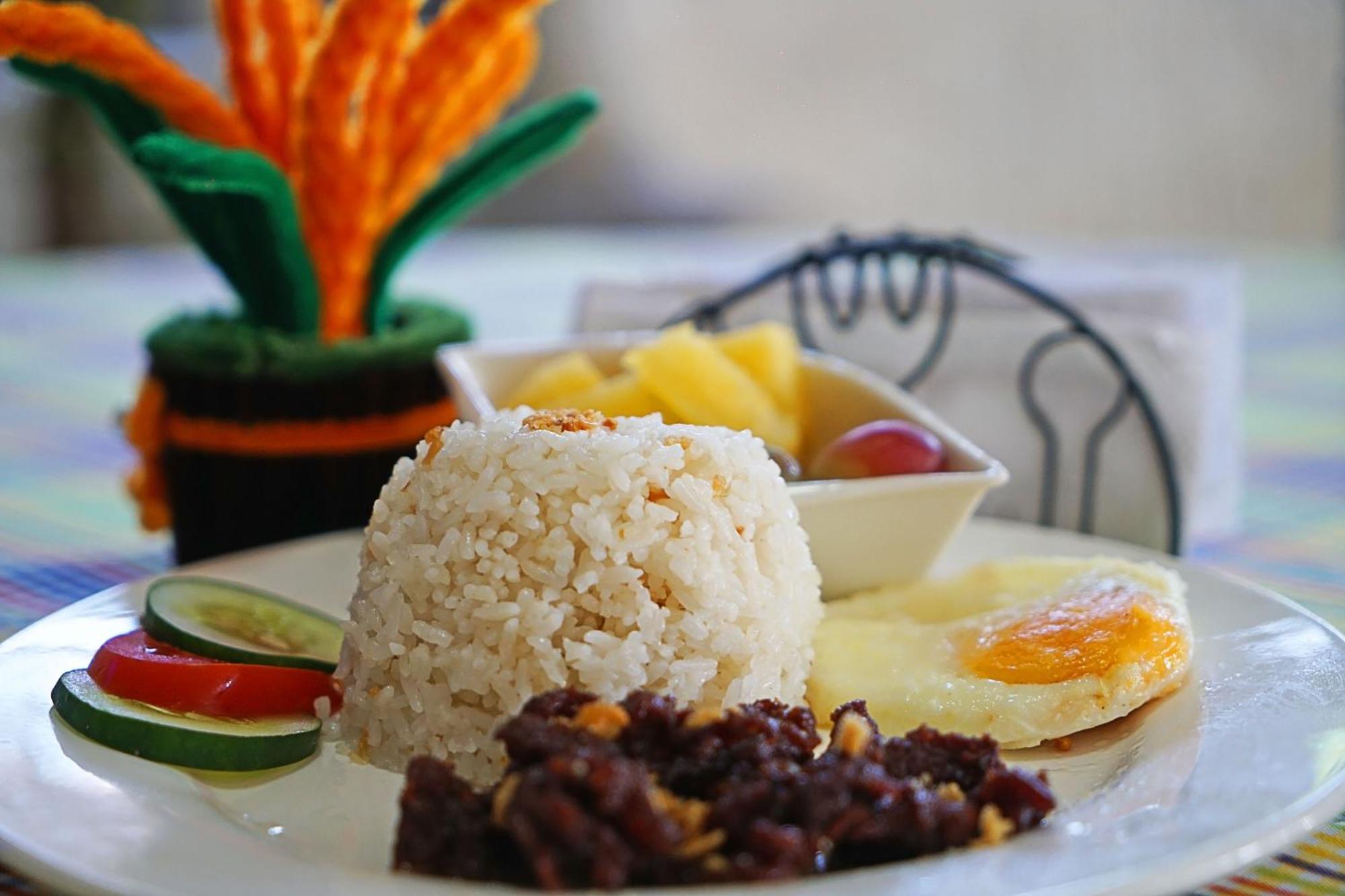 Bella Vista Resort Naguilian Экстерьер фото