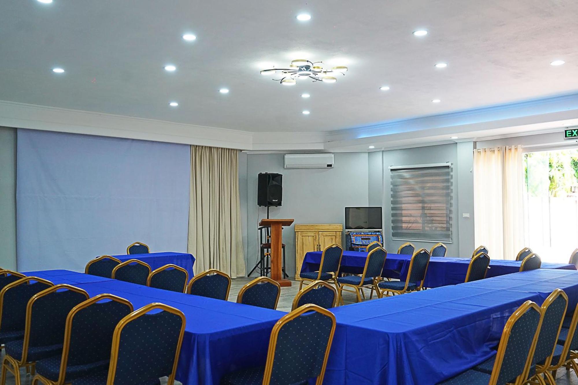 Bella Vista Resort Naguilian Экстерьер фото